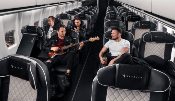 groupTransportationByAir groupTransportationByAir